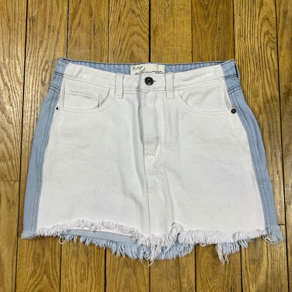 Vintage Havana White Denim‎ Skirt Distressed Frayed Hem Light Blue Side Panel S